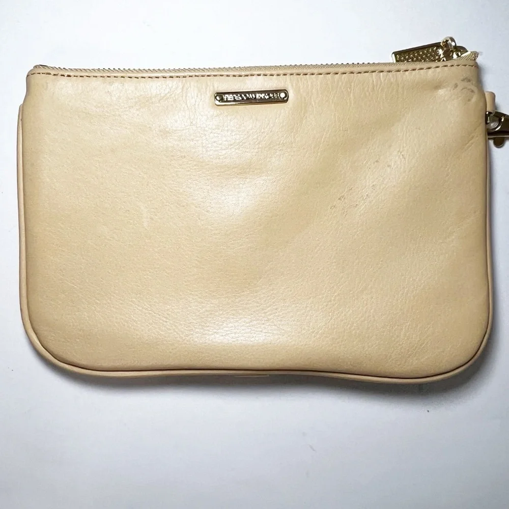 Rebecca Minkoff Wristlet Clutch‎